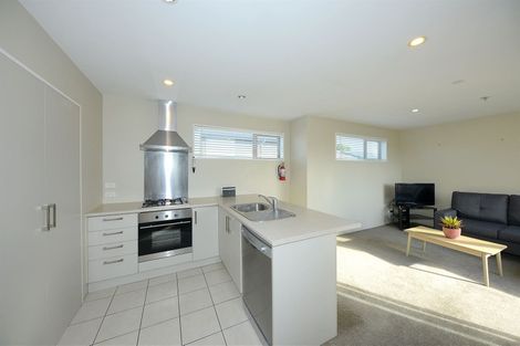 Photo of property in 9/9 Cameron Street, Sydenham, Christchurch, 8023