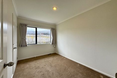 Photo of property in 76 Pitt Avenue, Clendon Park, Auckland, 2103