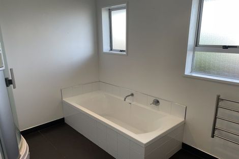 Photo of property in 1/1 Glenys Place, Broomfield, Christchurch, 8042