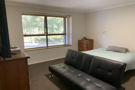 Photo of property in 12 Priestley Road, Bluff Hill, Napier, 4110