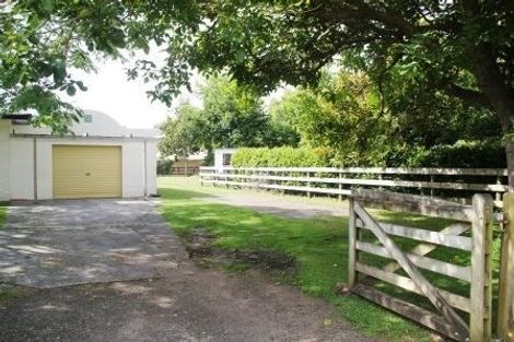 Photo of property in 77 Lewis Road, Karaka, Papakura, 2580