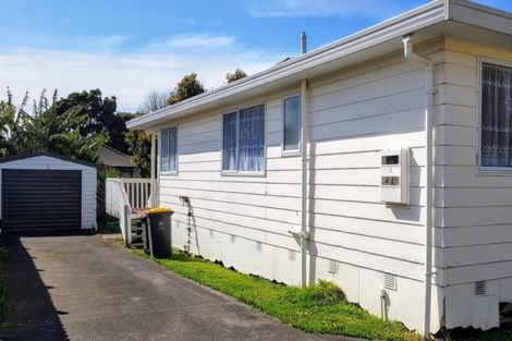 Photo of property in 2/72 Palmers Road, Clendon Park, Auckland, 2103