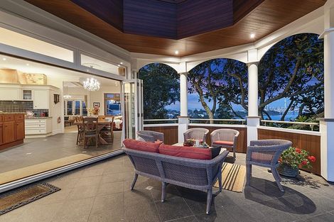 Photo of property in 49 Seaview Avenue, Northcote, Auckland, 0627