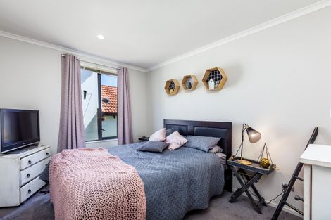 Photo of property in 77 Alverna View, Gulf Harbour, Whangaparaoa, 0930