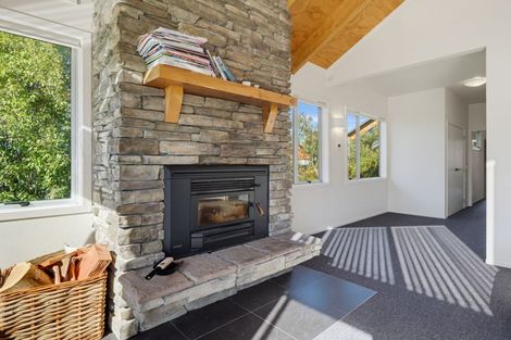 Photo of property in 2 Kowhai Way, Ohakune, 4625