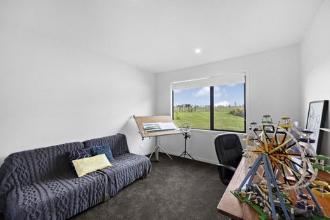 Photo of property in 160 Batty Road, Kingseat, Papakura, 2580