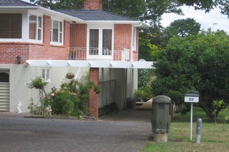 Photo of property in 22 James Evans Drive, Northcote, Auckland, 0627