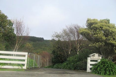 Photo of property in 64 Exploration Way, Whitby, Porirua, 5024