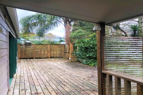 Photo of property in 84 Colwill Road, Massey, Auckland, 0614
