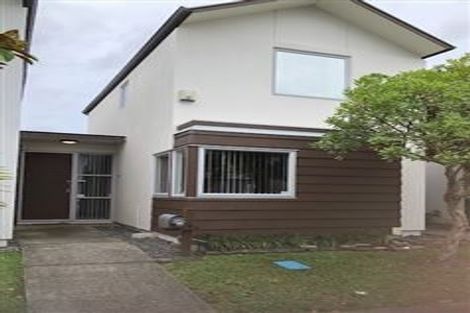 Photo of property in 16 Kirikiri Lane, East Tamaki, Auckland, 2013