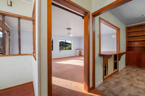 Photo of property in 5 Long Beach Road, Russell, 0202