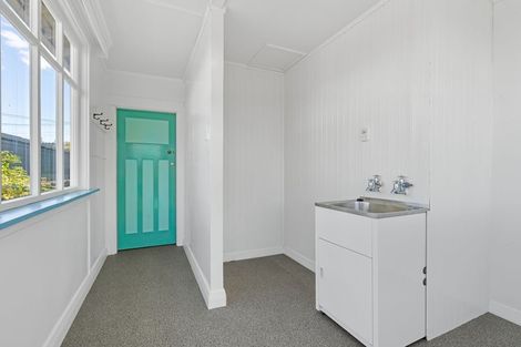 Photo of property in 27 Bathgate Street, South Dunedin, Dunedin, 9012