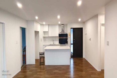 Photo of property in 103r Glengarry Road, Glen Eden, Auckland, 0602