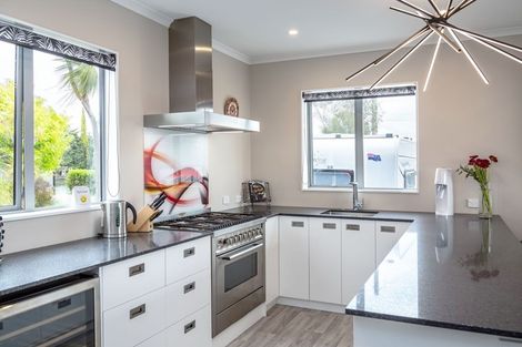 Photo of property in 15a Esther Street, Martinborough, 5711