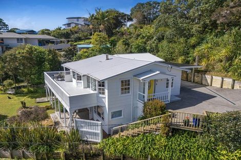 Photo of property in 47 Duncansby Road, Stanmore Bay, Whangaparaoa, 0932