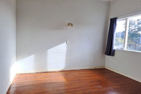 Photo of property in 26 Onewa Road, Northcote Point, Auckland, 0627