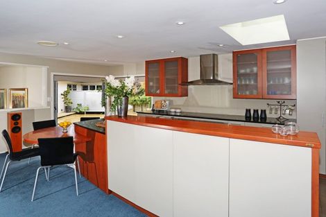 Photo of property in 86 Awanui Rise, Papakura, 2582