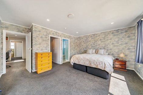 Photo of property in 84 Shakespeare Avenue, Trentham, Upper Hutt, 5018