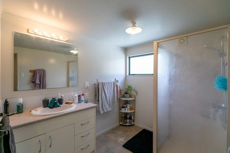 Photo of property in 1004 Pipiwai Road, Ruatangata West, Whangarei, 0176