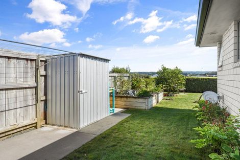 Photo of property in Waterview Estate, 86/4 Greystone Place, Omokoroa, 3114