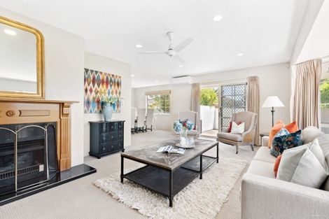 Photo of property in 11 Devon Road, Bucklands Beach, Auckland, 2012