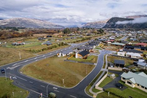 Photo of property in 2 Hebbard Court, Albert Town, Wanaka, 9305