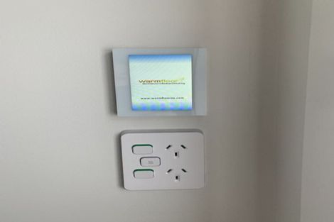 Photo of property in 4/18a Cathie Place, Karori, Wellington, 6012