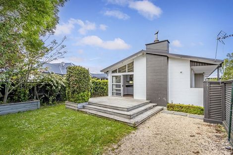 Photo of property in 1/124 Breezes Road, Avondale, Christchurch, 8061