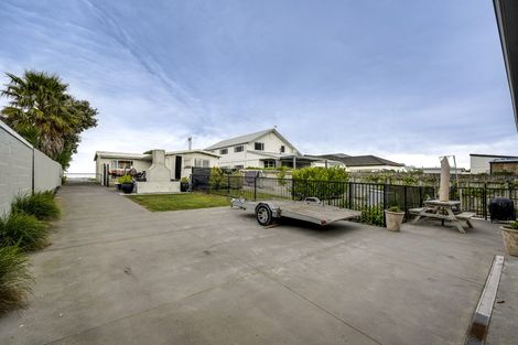 Photo of property in 123 North Shore Road, Eskdale, Napier, 4182