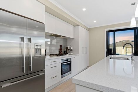 Photo of property in 18c No 2 Road, Te Puke, 3119