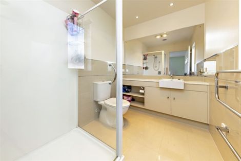 Photo of property in 99 Bayvista Drive, Karaka, Papakura, 2113