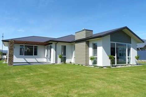 Photo of property in 37 Northwood Avenue, Waikiwi, Invercargill, 9810