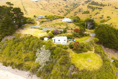 Photo of property in 523 The Nuggets Road, Ahuriri Flat, Kaka Point, 9271