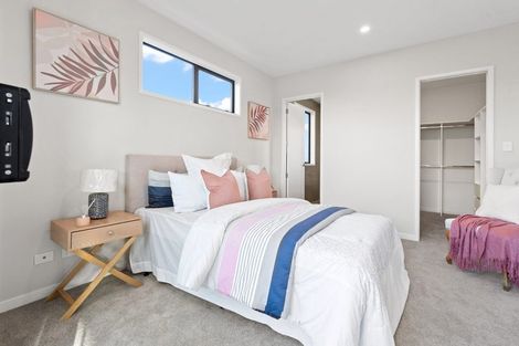 Photo of property in 98 Huanui Drive, Wainui, 0992