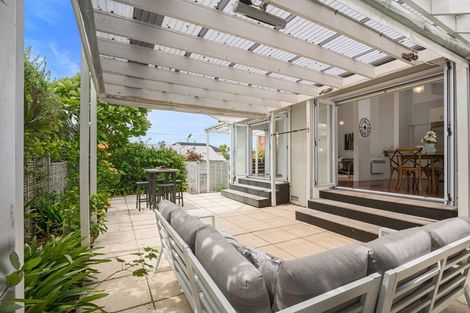 Photo of property in 1/11 Rewiti Avenue, Takapuna, Auckland, 0622