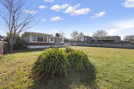 Photo of property in 20 Clare Street, Cambridge, 3434