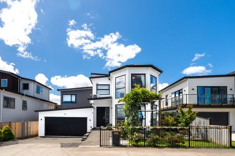 Photo of property in 7 Keiha Crescent, Massey, Auckland, 0614