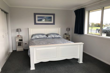 Photo of property in 51 Silver Springs Boulevard, Mosgiel, 9024