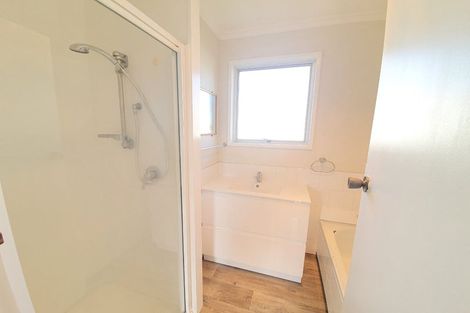 Photo of property in 24 Motuoapa Place, Kelvin Grove, Palmerston North, 4414