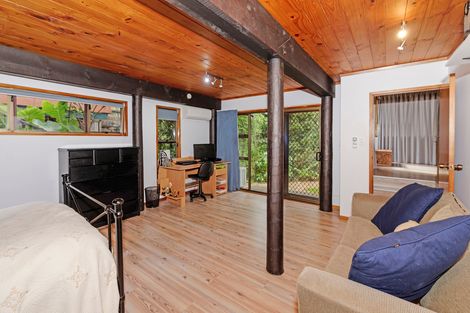 Photo of property in 76 Pleasant Road, Glen Eden, Auckland, 0602