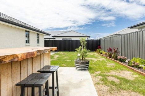 Photo of property in 14 Rangataiki Place, Te Awa, Napier, 4110