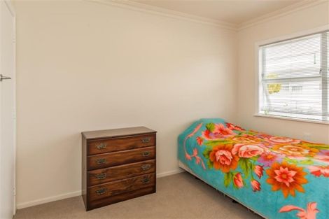 Photo of property in 30 Rugby Street, Levin, 5510