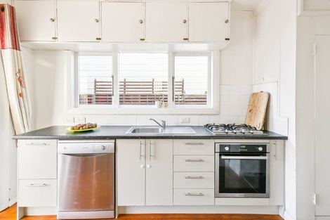 Photo of property in 20 Yule Street, Kilbirnie, Wellington, 6022