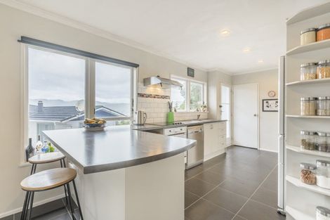 Photo of property in 25 Redvers Drive, Belmont, Lower Hutt, 5010