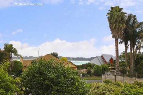 Photo of property in 14a Ruamoana Place, Omokoroa, 3114