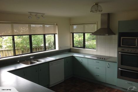 Photo of property in 10 Governor Grey Road, Snells Beach, 0920