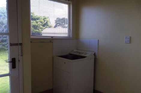 Photo of property in 83 Sunderlands Road, Half Moon Bay, Auckland, 2012