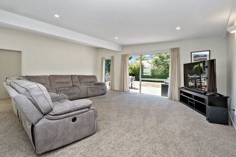 Photo of property in 90 Westholme Street, Strowan, Christchurch, 8052