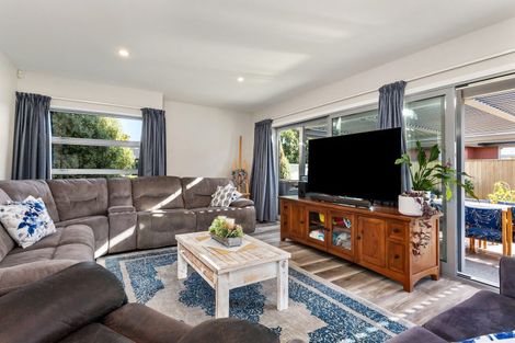 Photo of property in 11 Melville Crescent, Rolleston, 7614