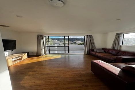 Photo of property in 2/5 Montgomery Street, Stokes Valley, Lower Hutt, 5019